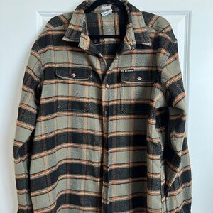 Columbia Lightweight Shirt Jacket Black and Tan